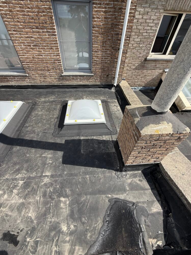 plat dak renovatie Kallo | MC Construct