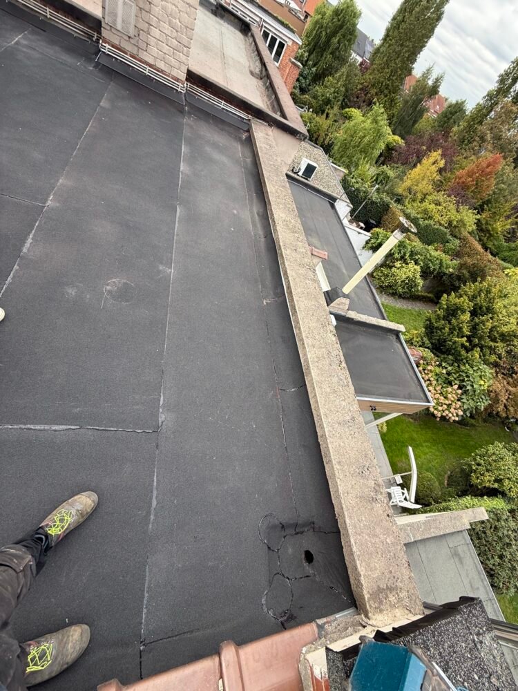 platdak renovatie sint niklaas roofing | MC Construct