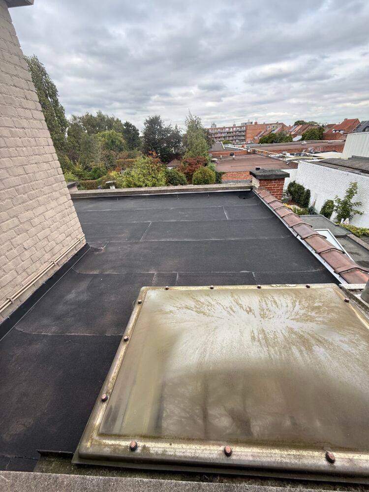 platdak renovatie sint niklaas roofing | MC Construct